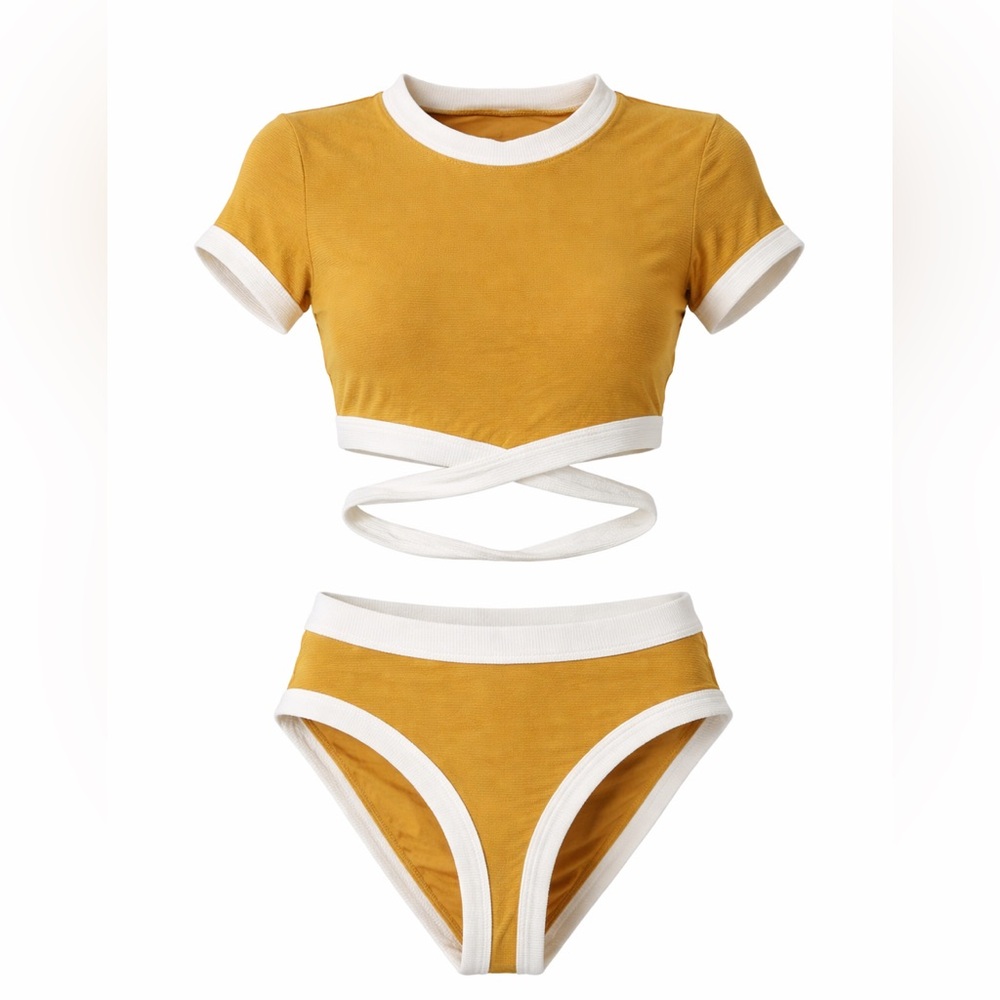 Kopper and Zink Fonda tee and Taylor bottom